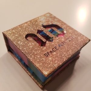 Urban Decay Space Powder